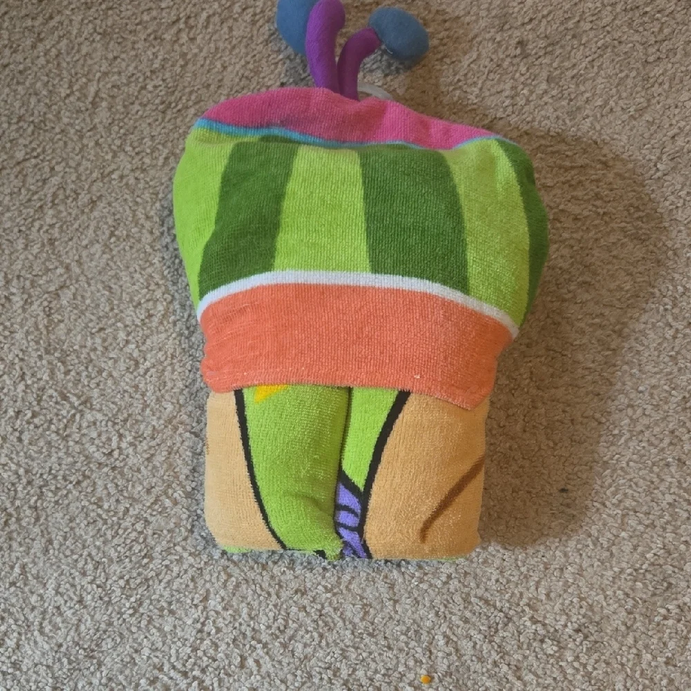 Green and Tan Striped Towel - Picture 2 of 2